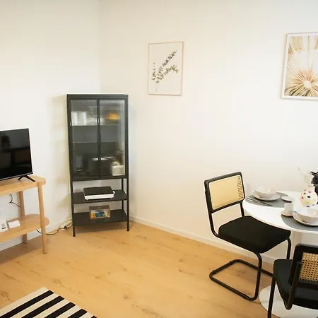 Strauss #elf 2 Bs Апартаменты